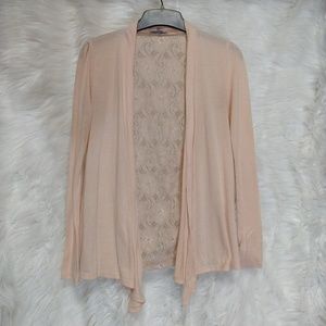 CHAROLETTE RUSSE pink shrug / cardigan floral